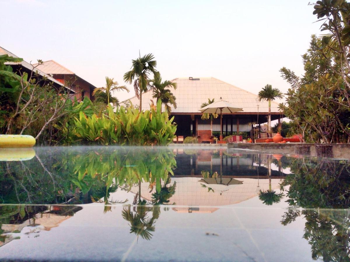 Baansuk Sukhothai Resort Exteriör bild
