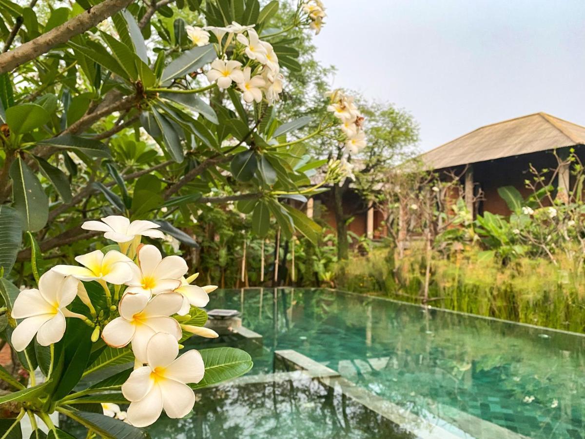 Baansuk Sukhothai Resort Exteriör bild