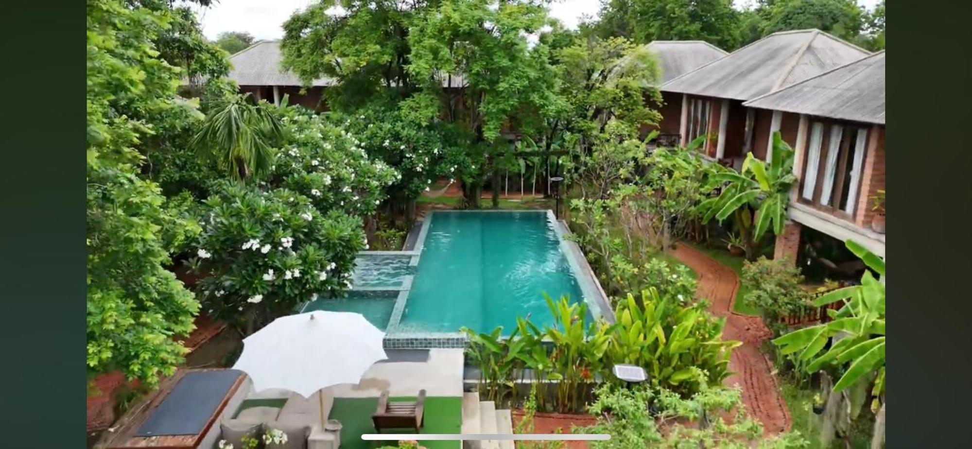 Baansuk Sukhothai Resort Exteriör bild