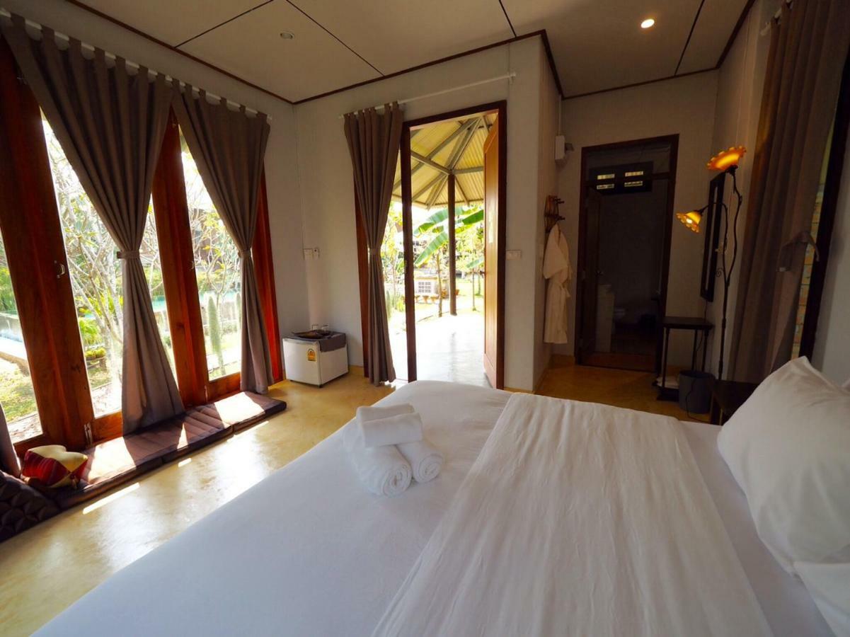 Baansuk Sukhothai Resort Exteriör bild